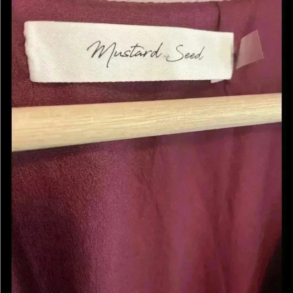 Mustard Seed Size Medium Burgundy Long Sleeve V-Neck Mini Party Dress - Picture 2 of 9